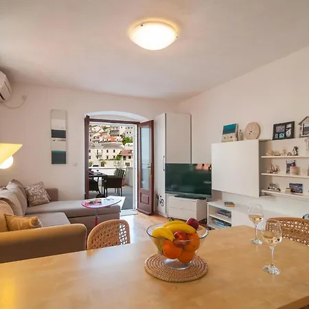 بيت للعطل Beautiful In With House Sea View *