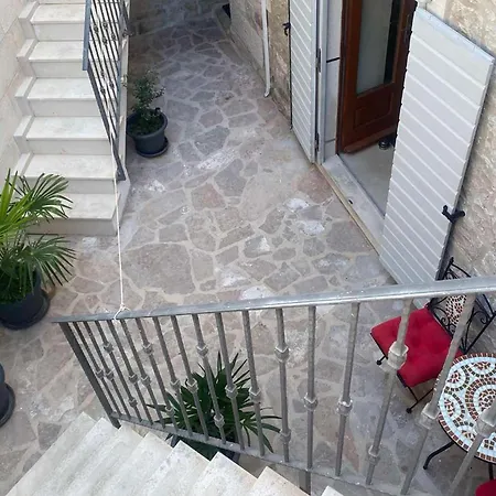 Beautiful In With House Sea View بيت للعطل *